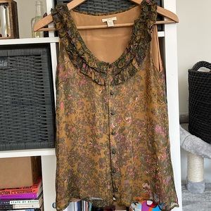 J. Crew Silk chiffon sleeveless button up blouse with scoop neckline.